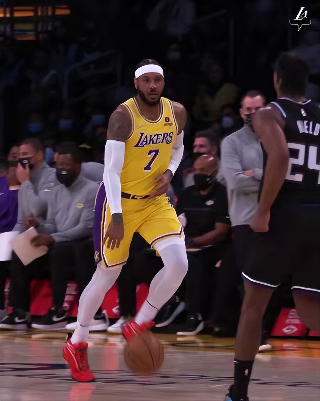 包含风云突变辽宁本钢今夜复出首秀，意甲版图或变，压力陡增，更衣室氛围转暖的词条